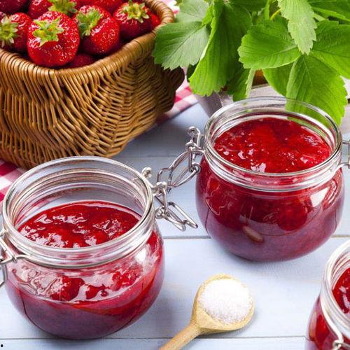 娱乐吃瓜军草莓果酱,娱乐吃瓜军的新宠,甜蜜滋味背后的故事